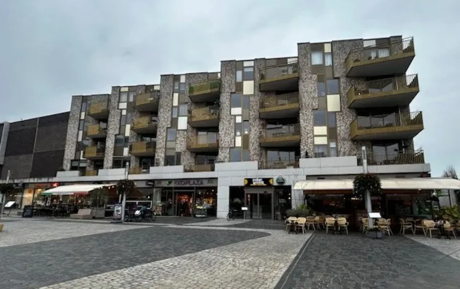 apartments for rent on Eemplein 86