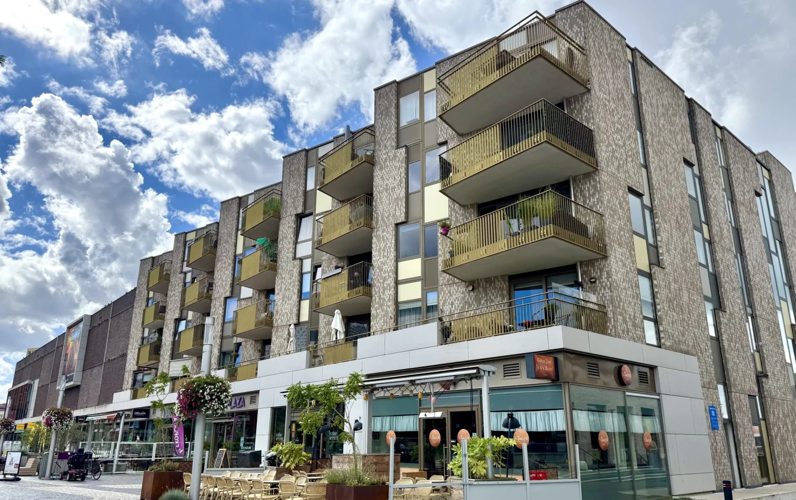apartments for rent on Eemplein 74