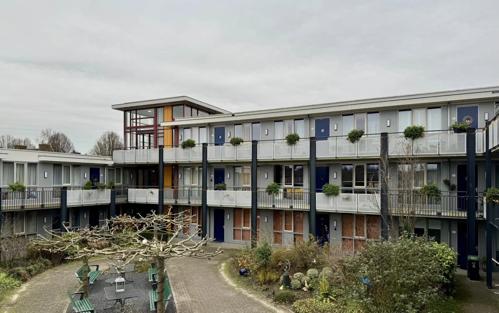 huurwoningen te huur op Raadhuislaan 80 A-19