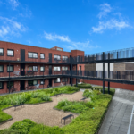                         Eemplein 35
                    