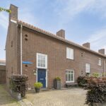 Esdoornstraat 25