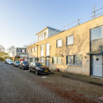                         De Terugblik 16
                    
