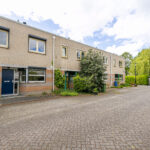                         De Ontmoeting 28
                    