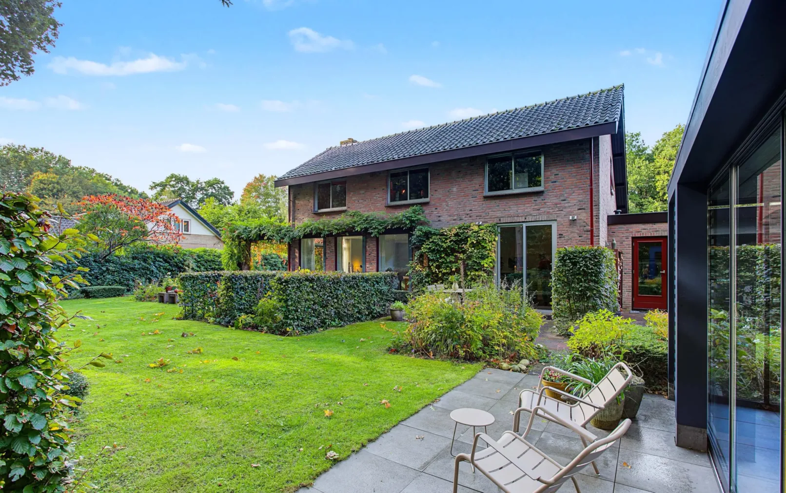 Twee-onder-één-kap te koop: Robijnweg 16, Amersfoort
