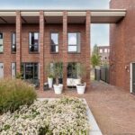                         Prinsendaalderhof 20
                    