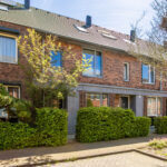                         Theetuinlaan 11
                    
