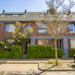                         Theetuinlaan 11
                    