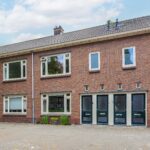                         Burgemeester van Tuyllkade 3
                    