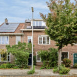                        Schoenerstraat 83
                    