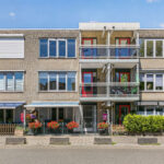                         Suze Groenewegstraat 38
                    