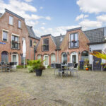                         Veldpoortstraat 18
                    
