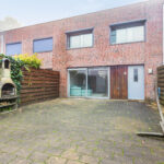                         Leo Fallplantsoen 27
                    